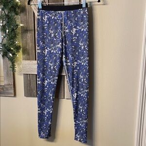 Magellan Outdoors Youth Blue and Black Leggings